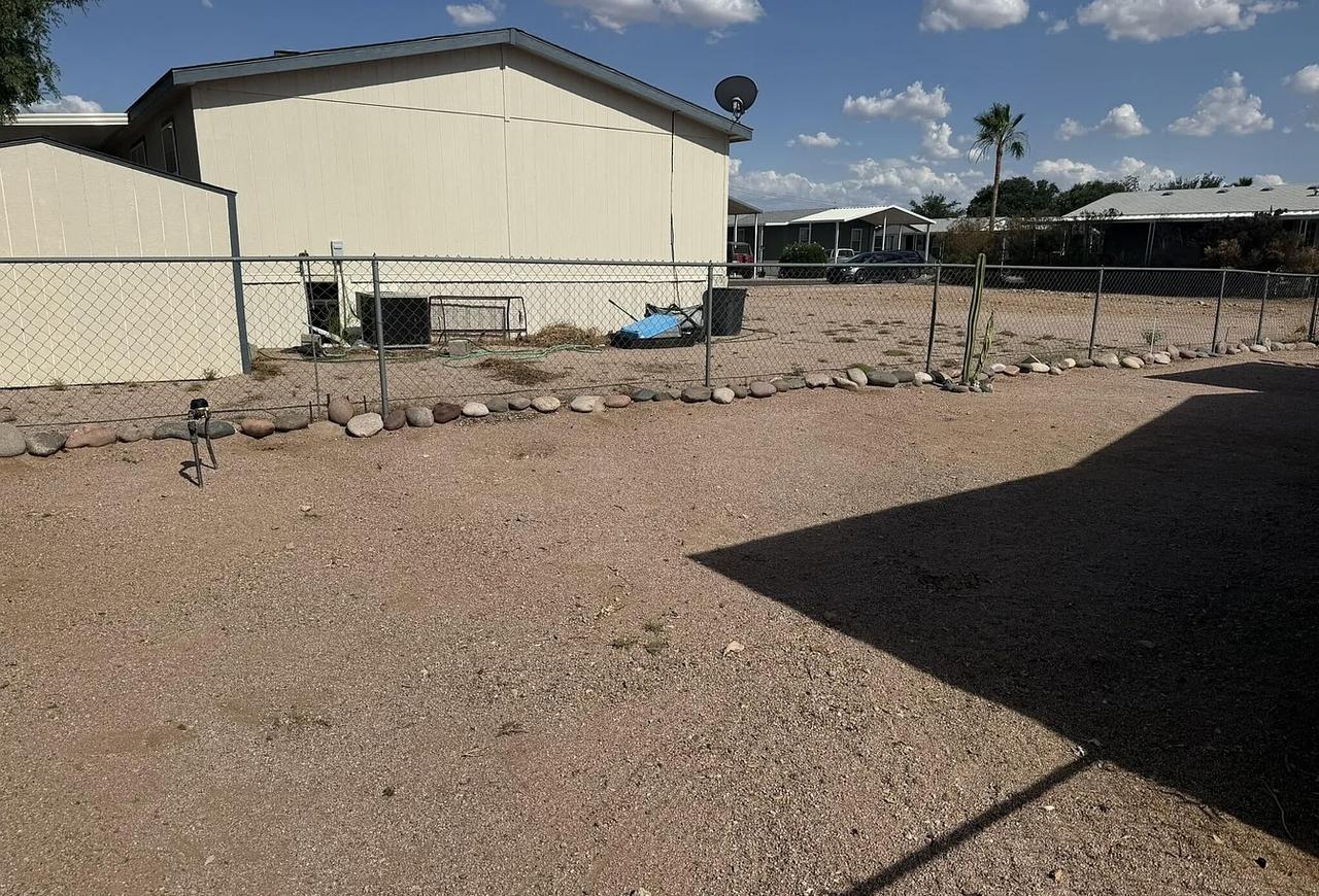 Profile photo 9 of 10