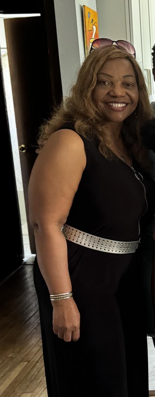 Profile photo 8 of 9