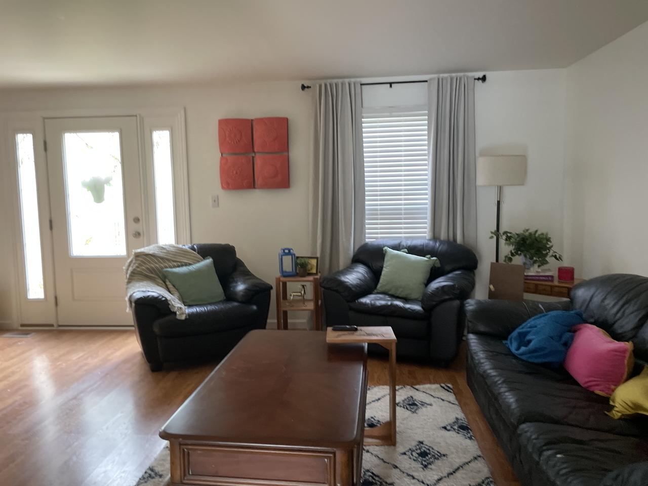 Profile photo 4 of 9