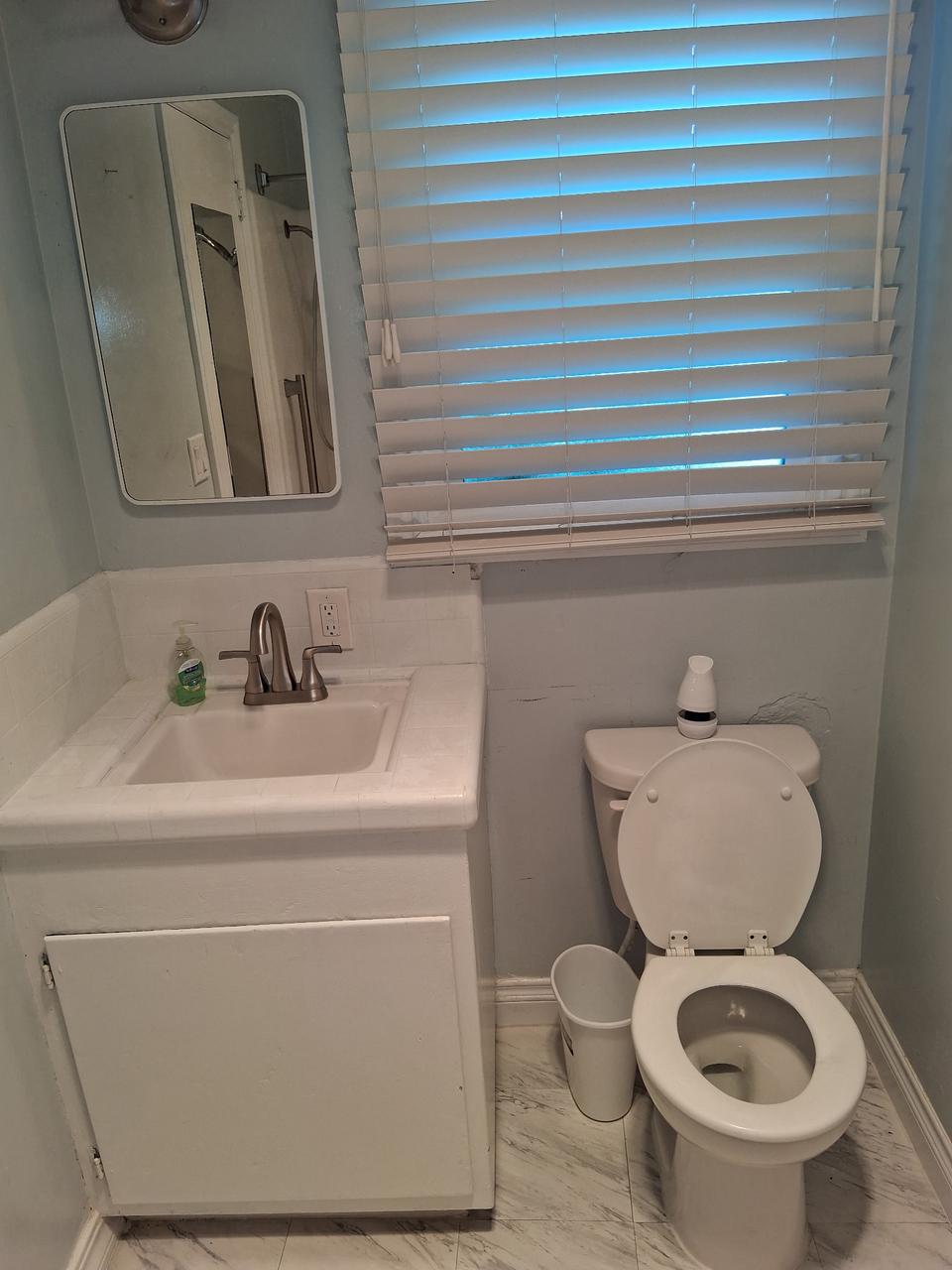 Profile photo 7 of 10