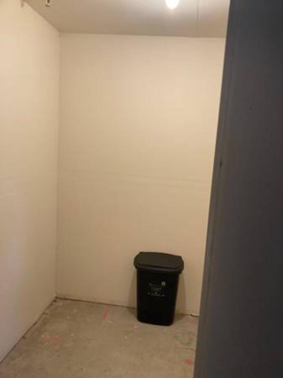 Profile photo 5 of 11