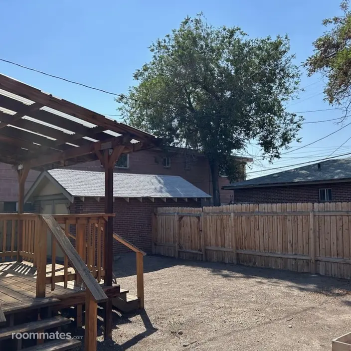 Room for rent in Reno, NV $1050, house