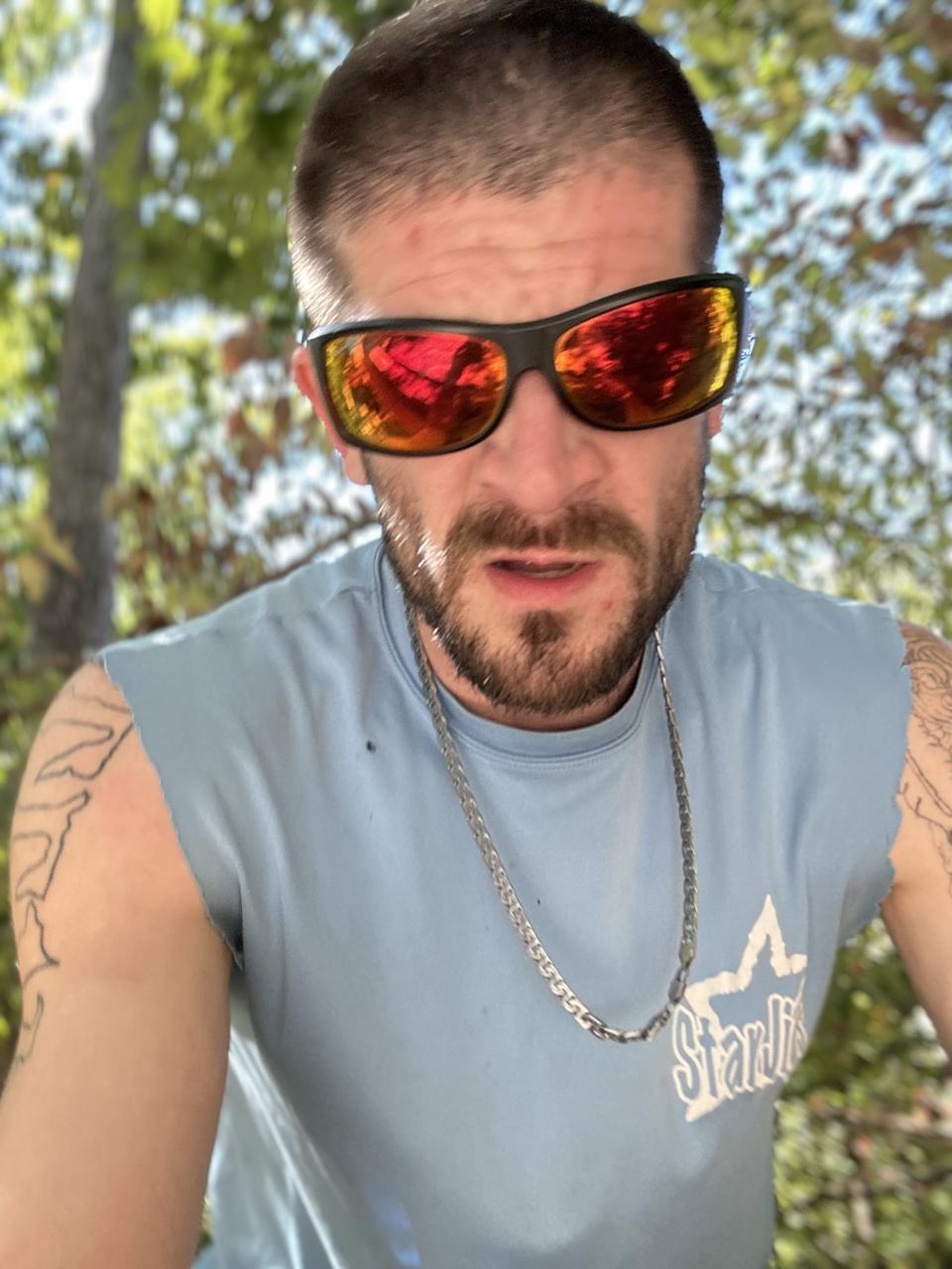 Profile photo 5 of 5