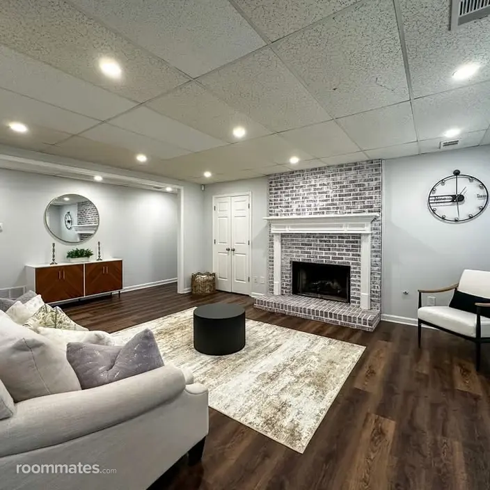 Room for rent in Alpharetta, GA $1800, house