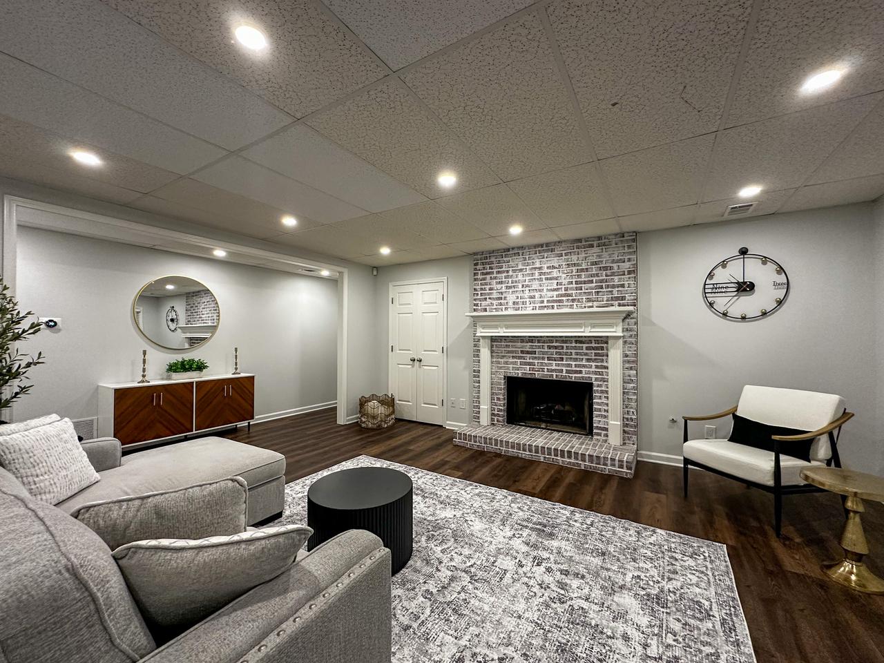 Profile photo 5 of 11