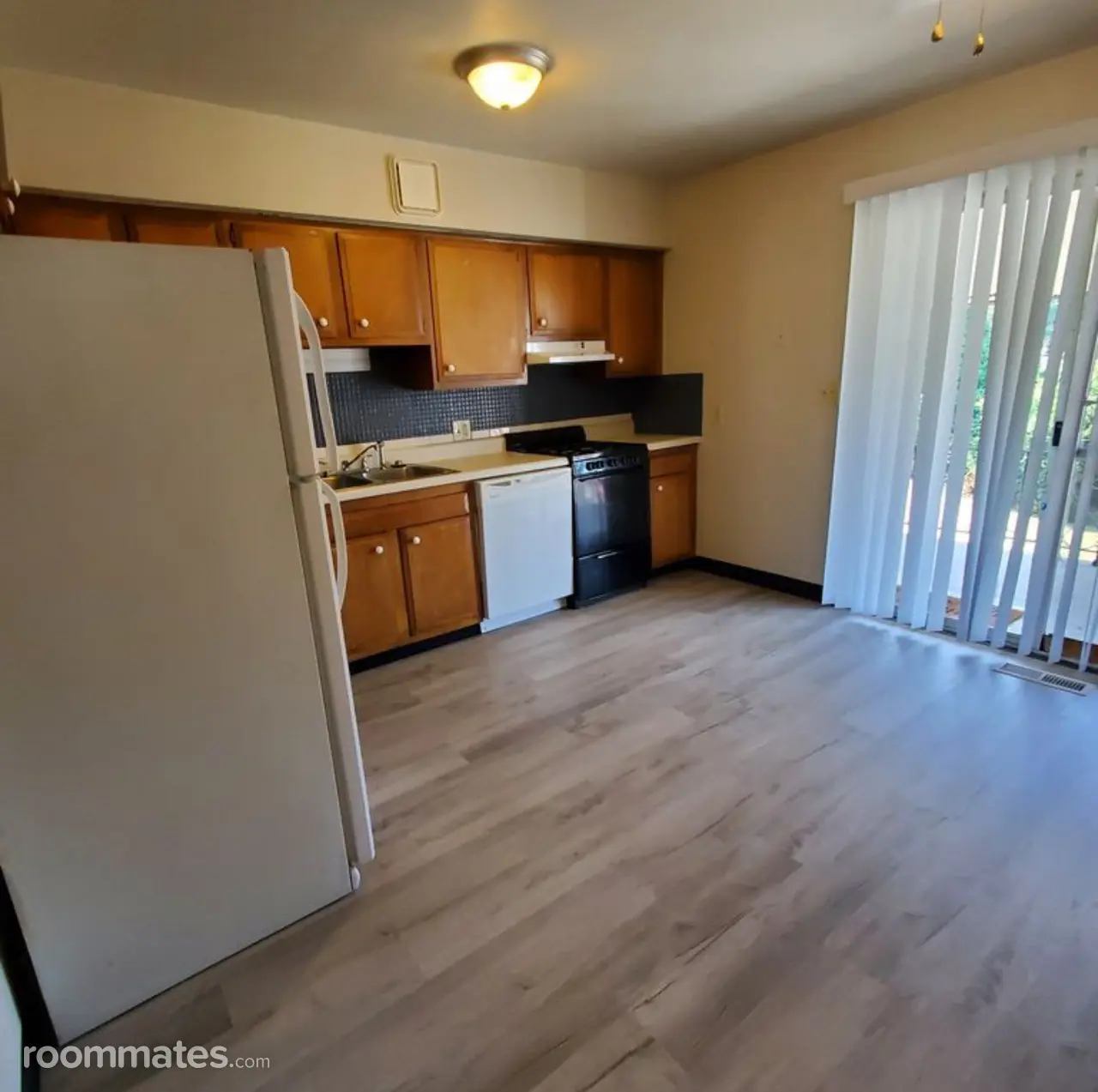 Profile photo 2 of 5