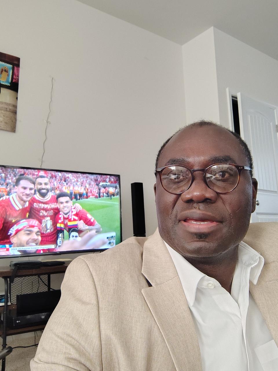 Profile photo 2 of 3