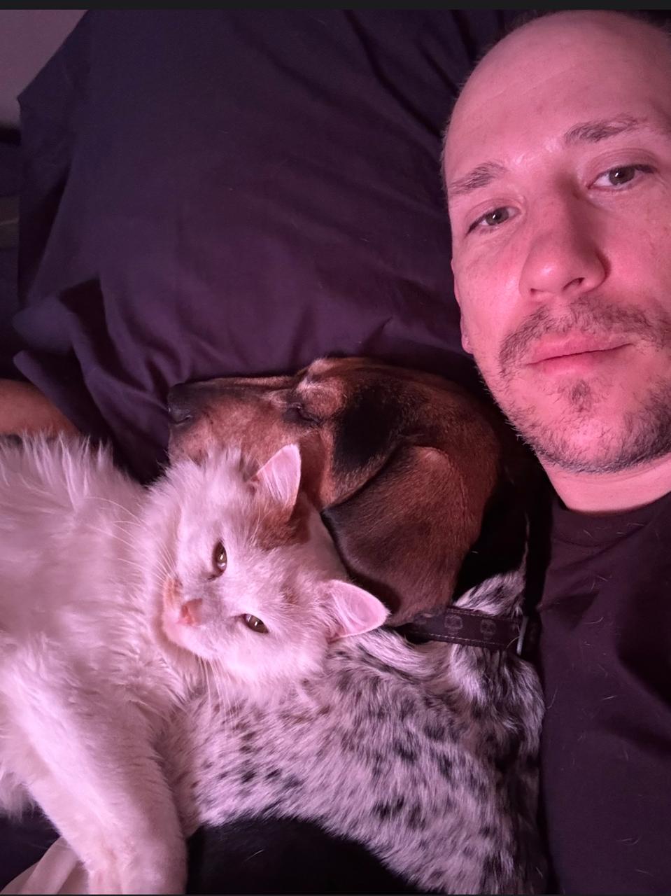 Profile photo 1 of 1