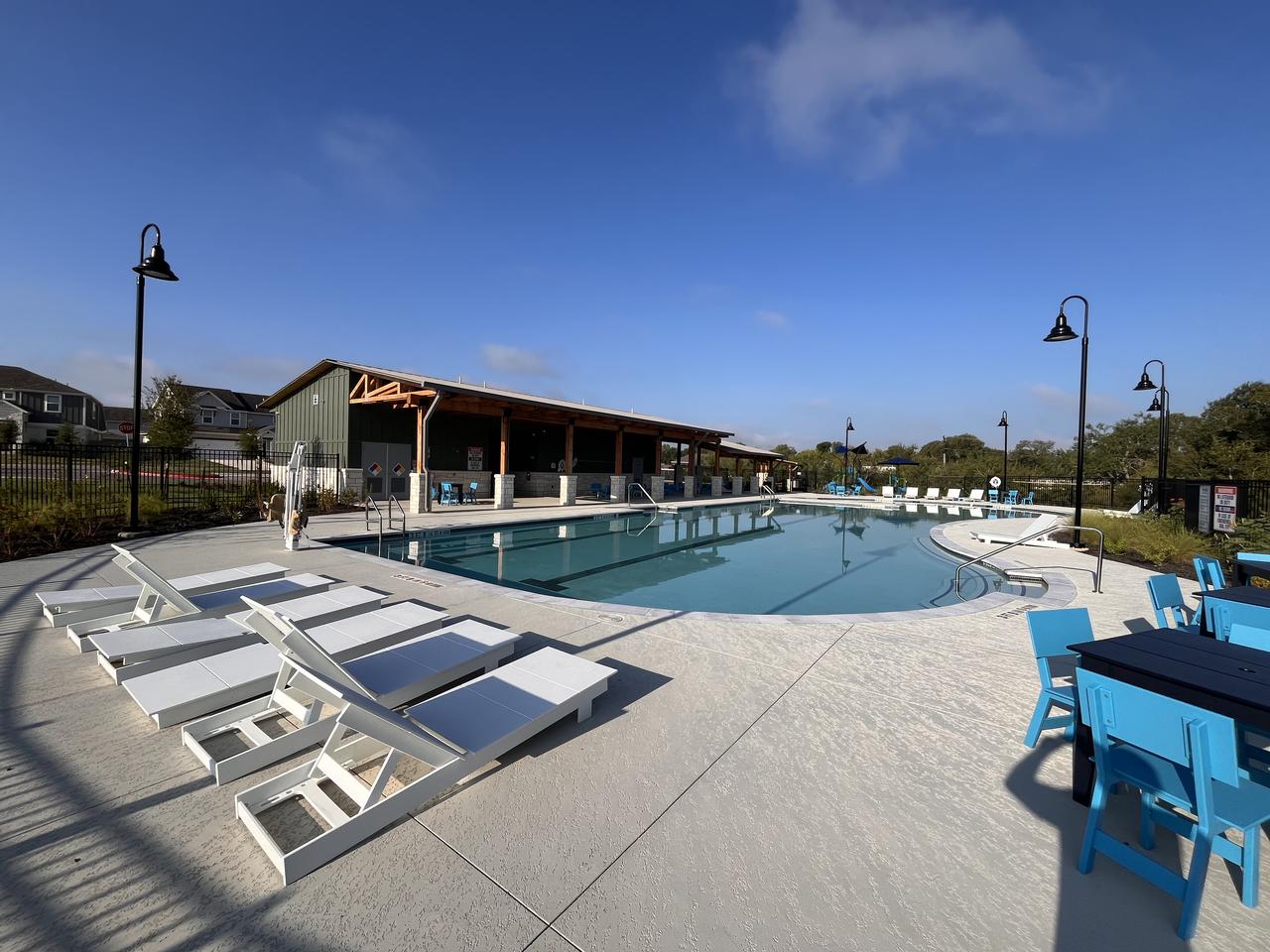 Profile photo 4 of 11