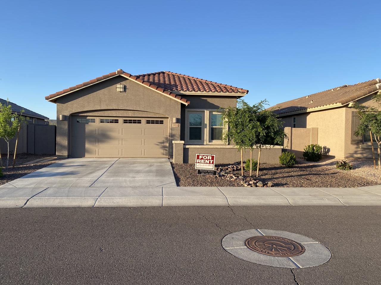 Profile photo 17 of 18