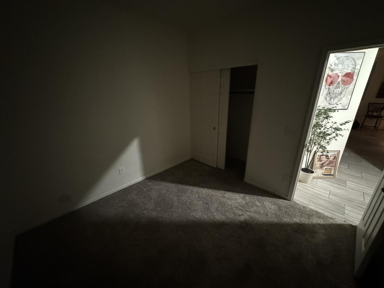 Profile photo 5 of 18