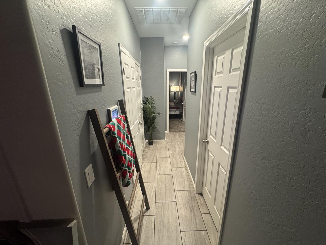 Profile photo 8 of 18