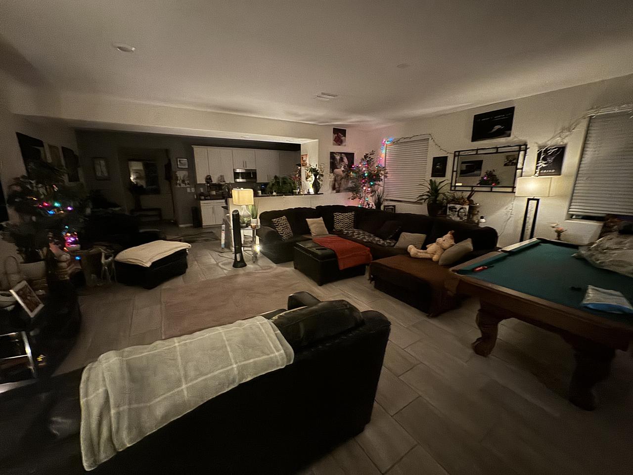 Profile photo 10 of 18