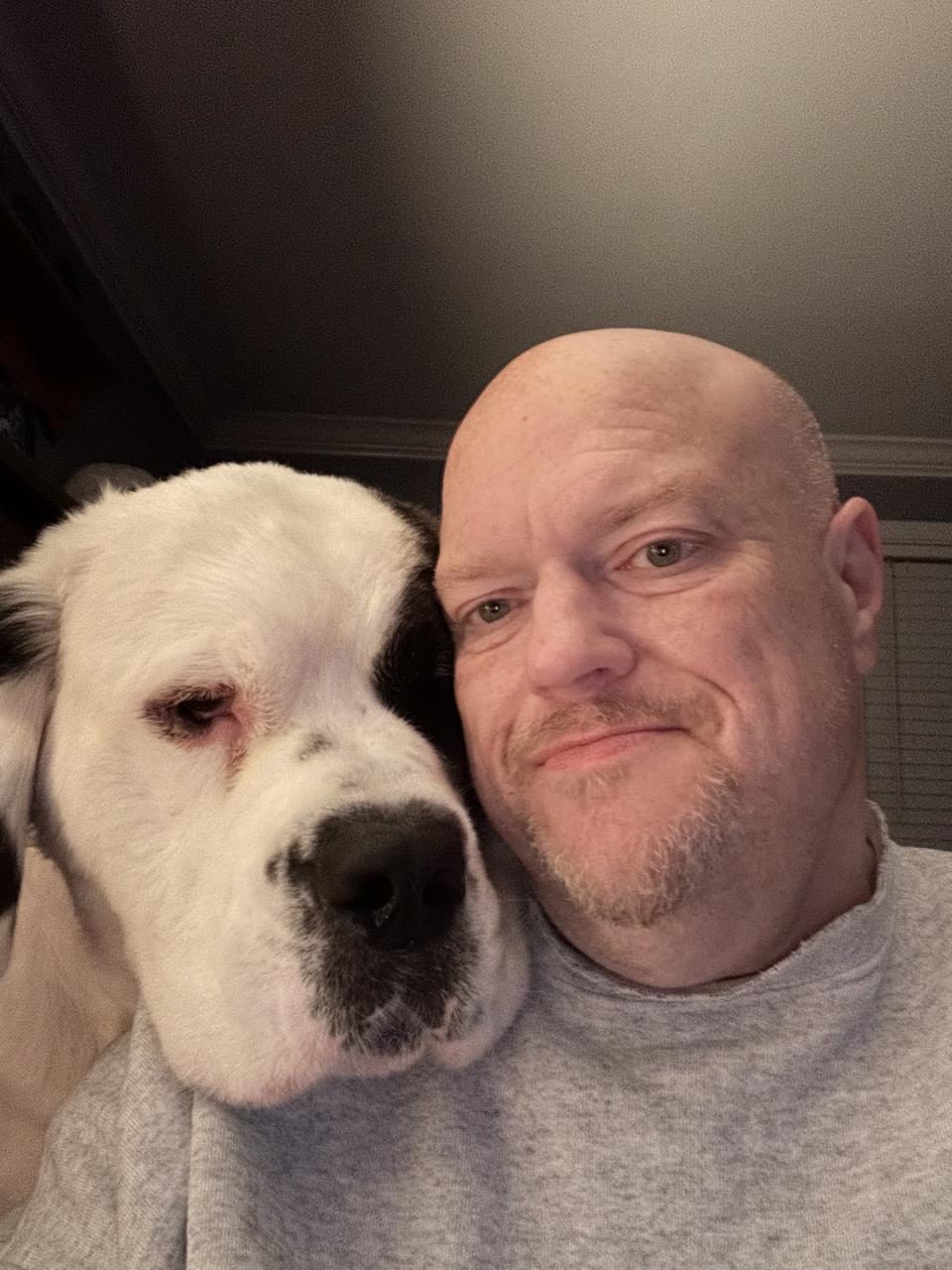 Profile photo 5 of 9