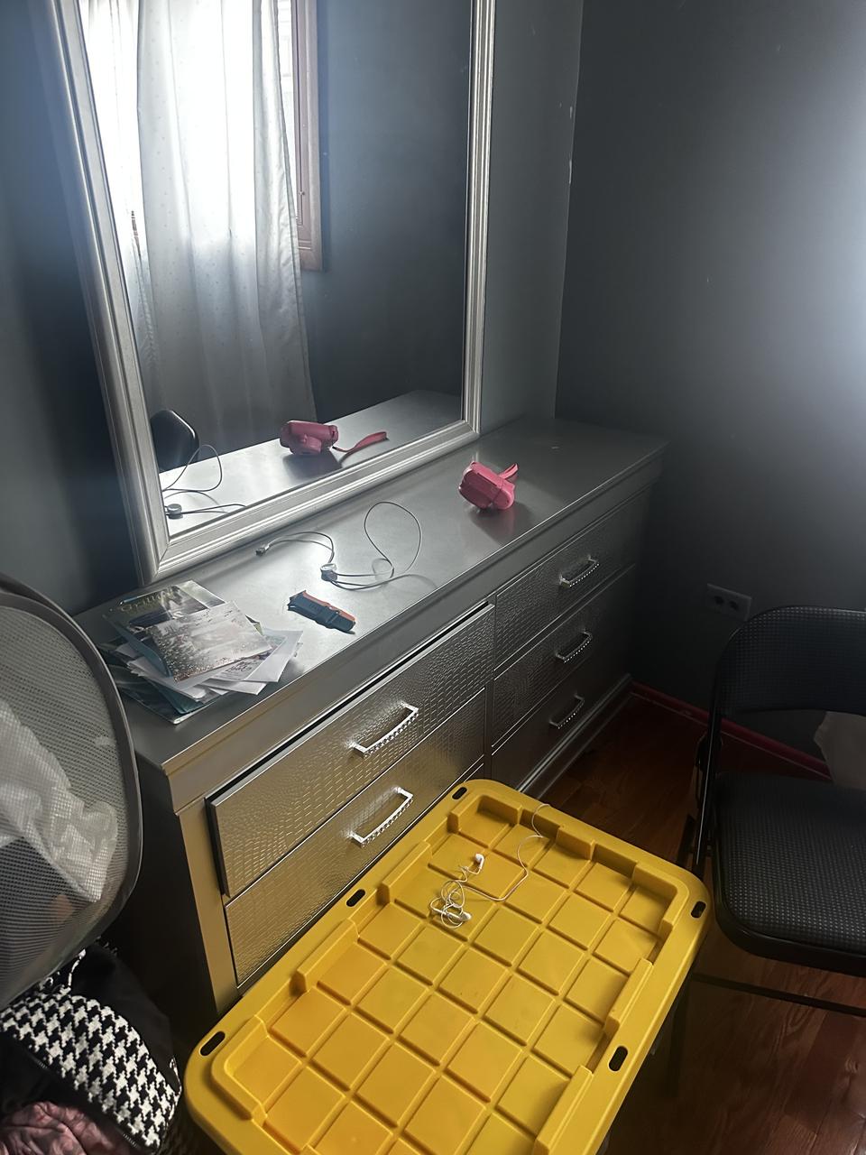 Profile photo 5 of 10