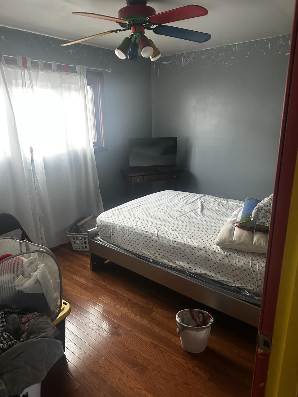 Profile photo 7 of 10