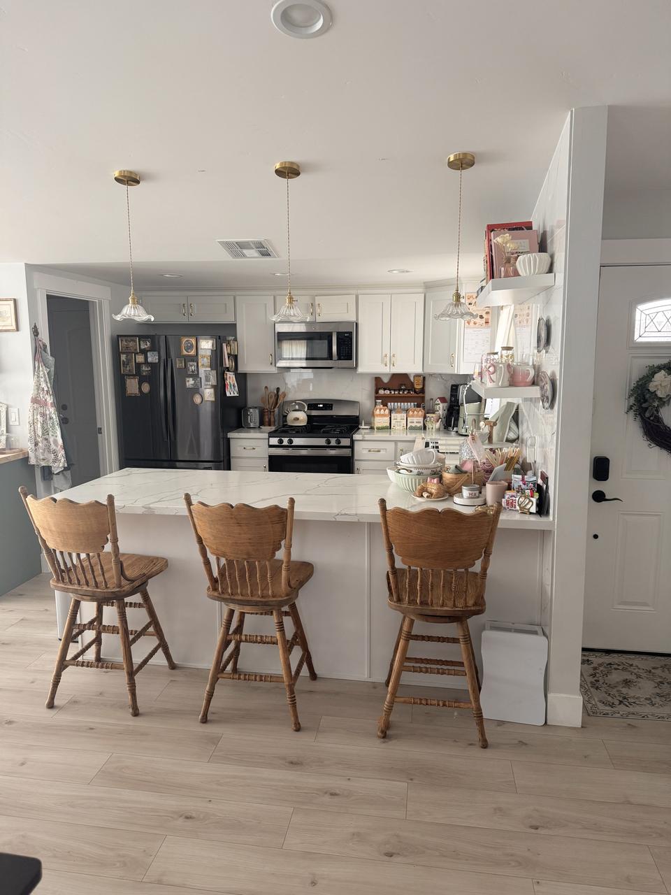 Profile photo 1 of 9