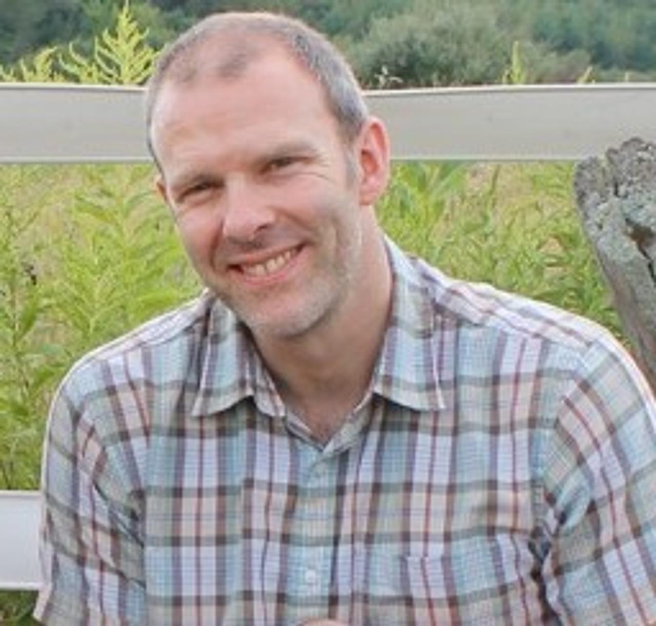 Profile photo 5 of 5