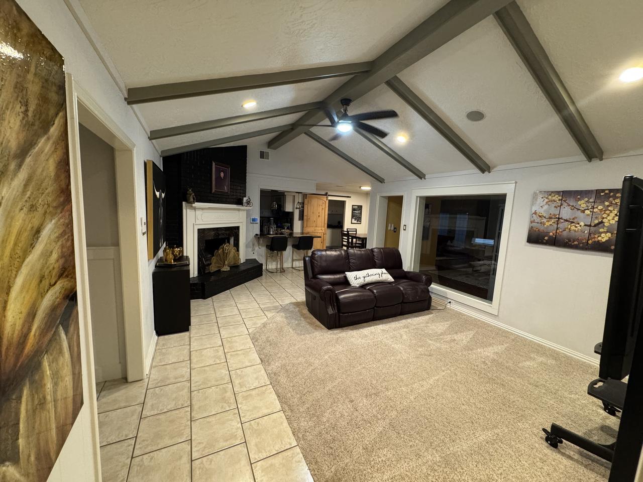 Profile photo 5 of 13