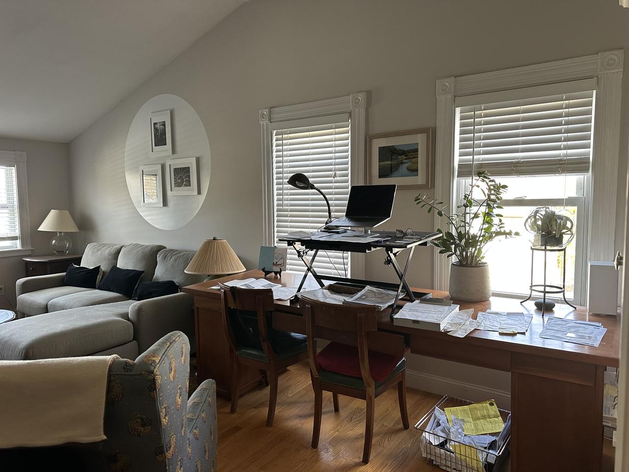 Profile photo 3 of 10