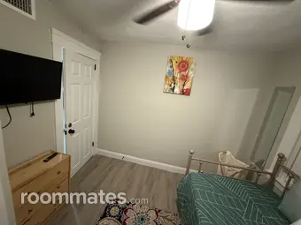 Room for rent in Daytona Beach, FL $850, house