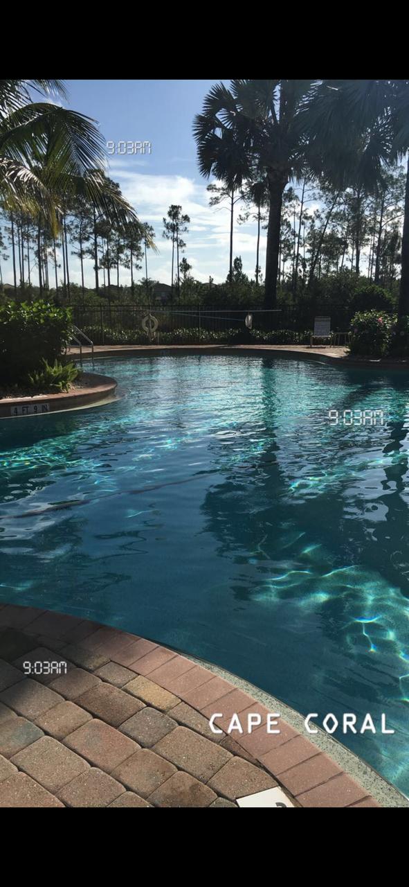 Profile photo 14 of 18