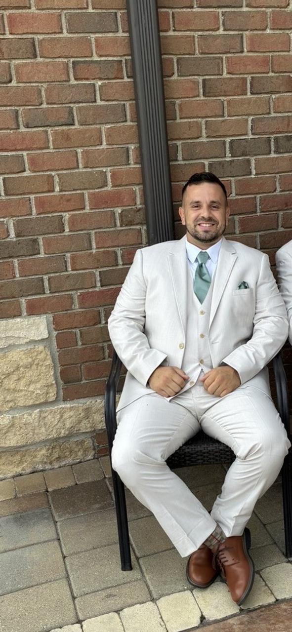 Profile photo 1 of 2