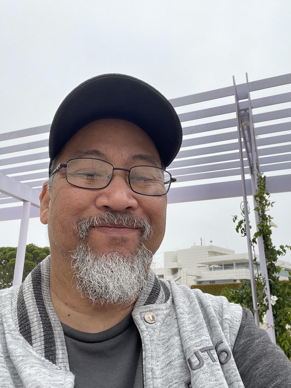 Profile photo 10 of 10