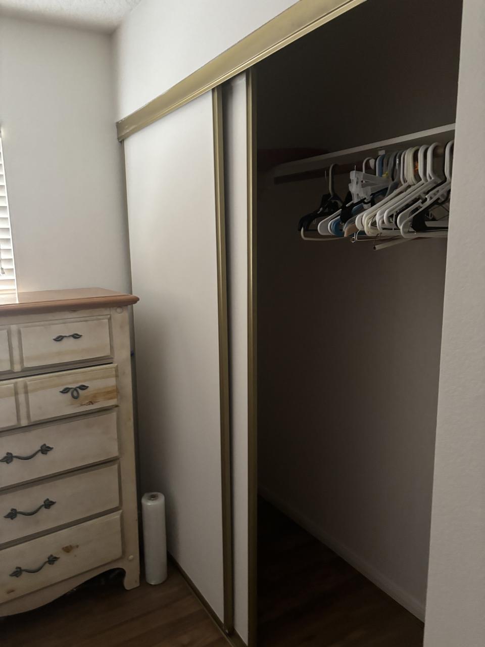 Profile photo 1 of 10