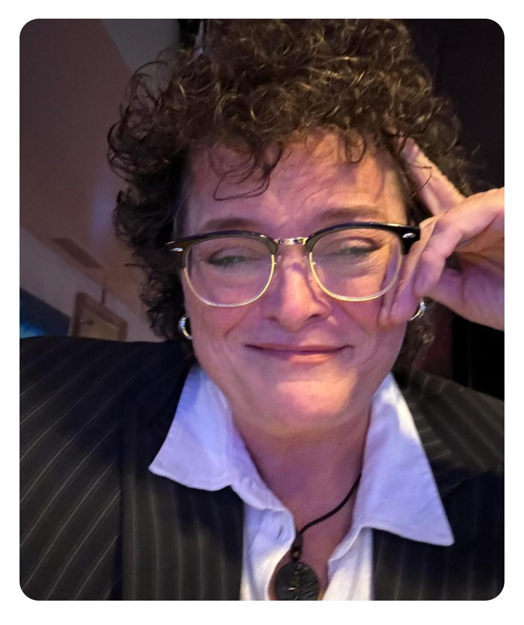 Profile photo 4 of 5