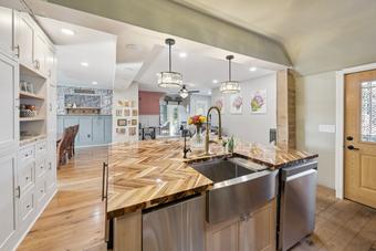 Room for rent in Fowlerville, MI $700, house