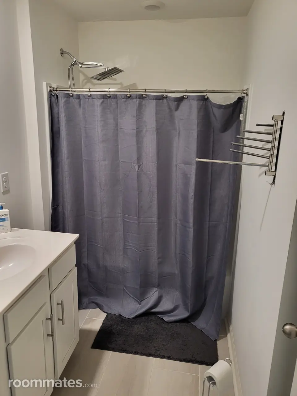 Profile photo 6 of 11