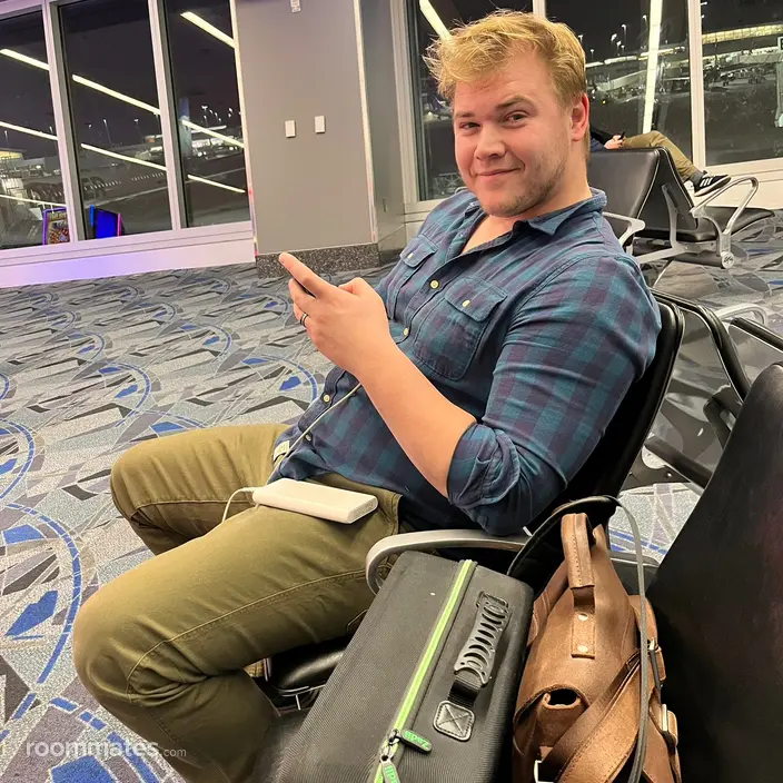 Roommate looking Las Vegas, NV, $1000
