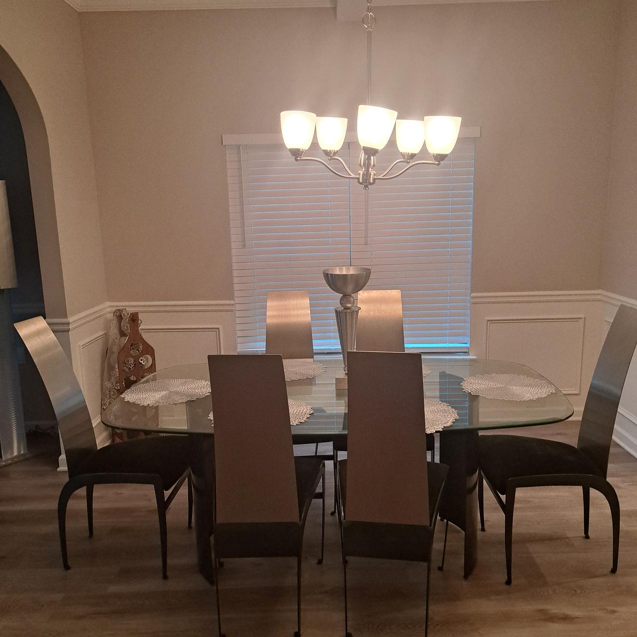 Profile photo 4 of 8