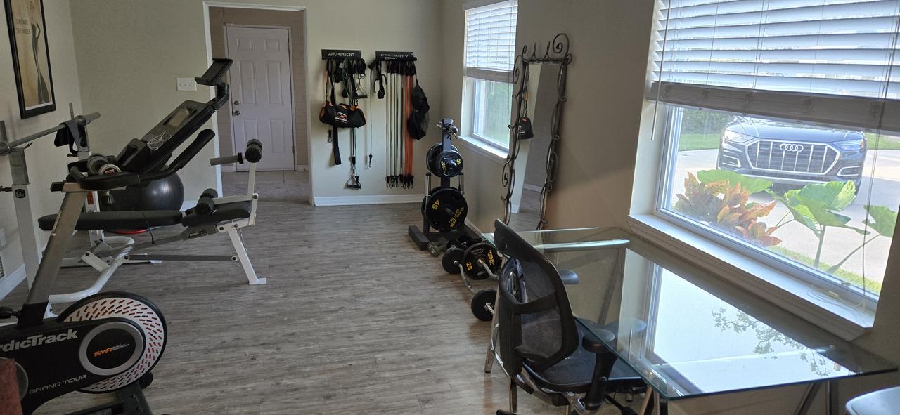 Profile photo 7 of 13