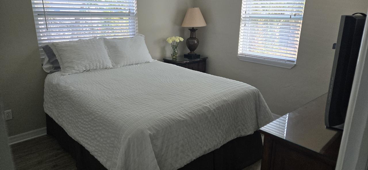 Profile photo 5 of 13