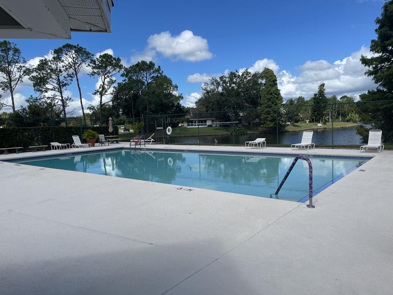 Profile photo 9 of 13