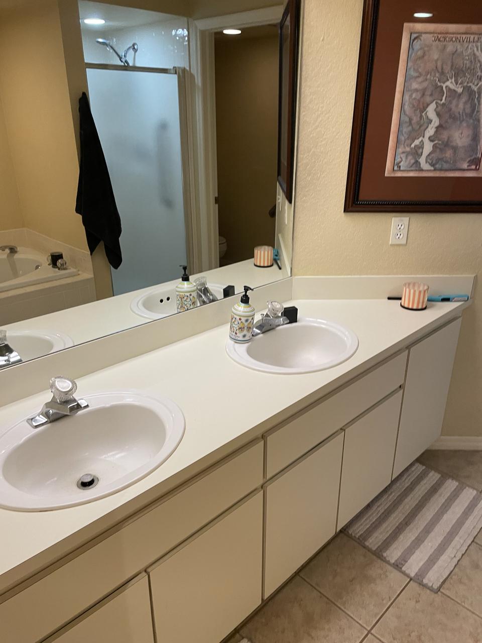 Profile photo 4 of 13