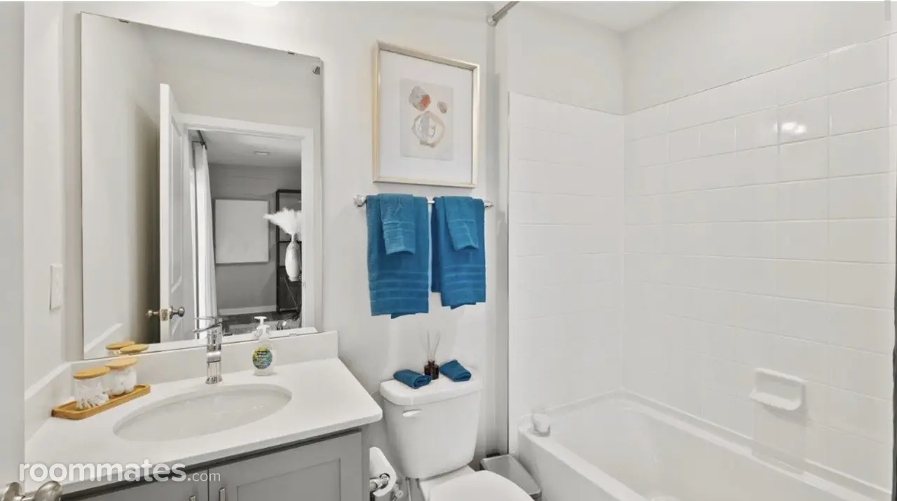 Profile photo 2 of 5