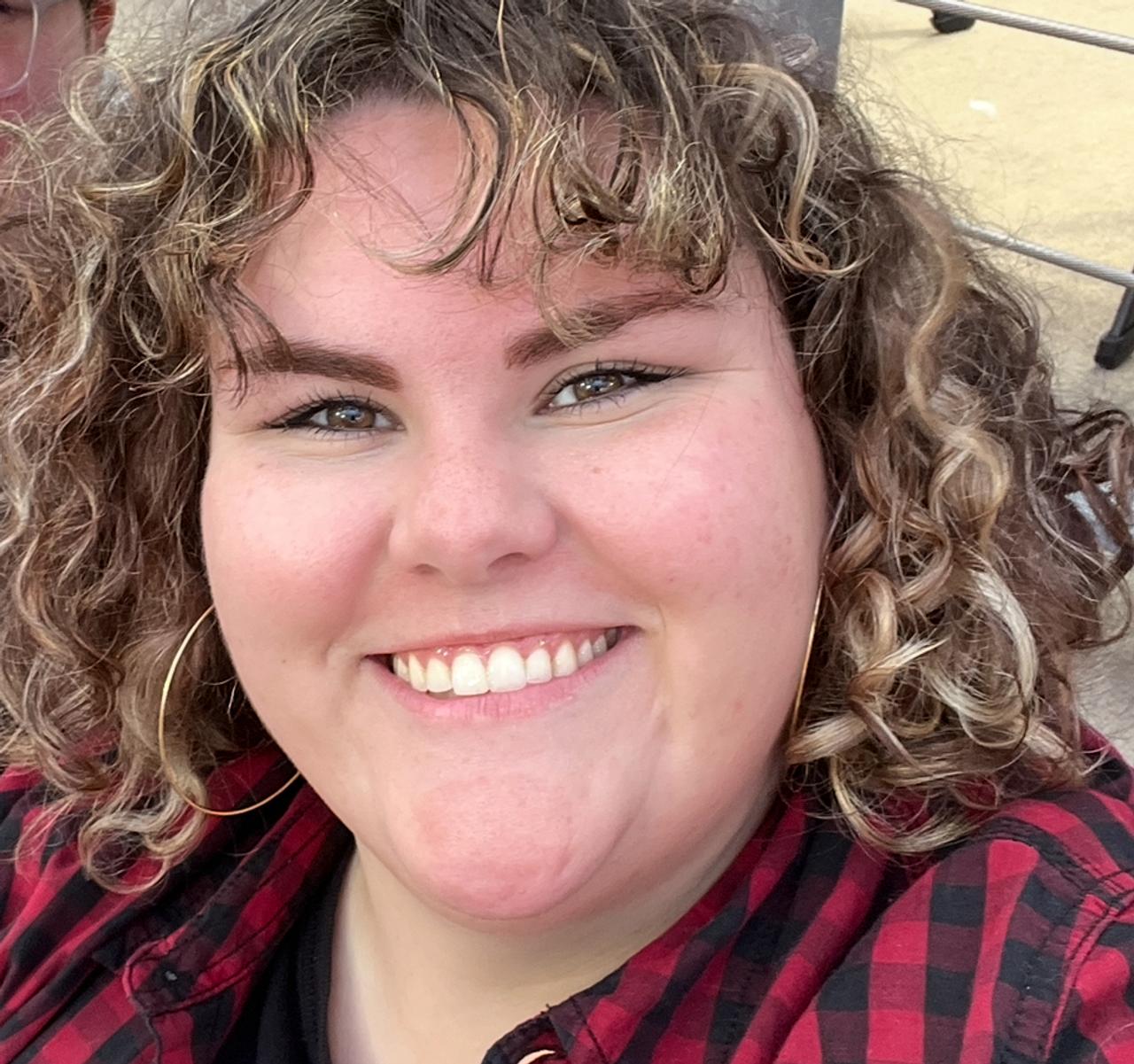 Profile photo 12 of 15