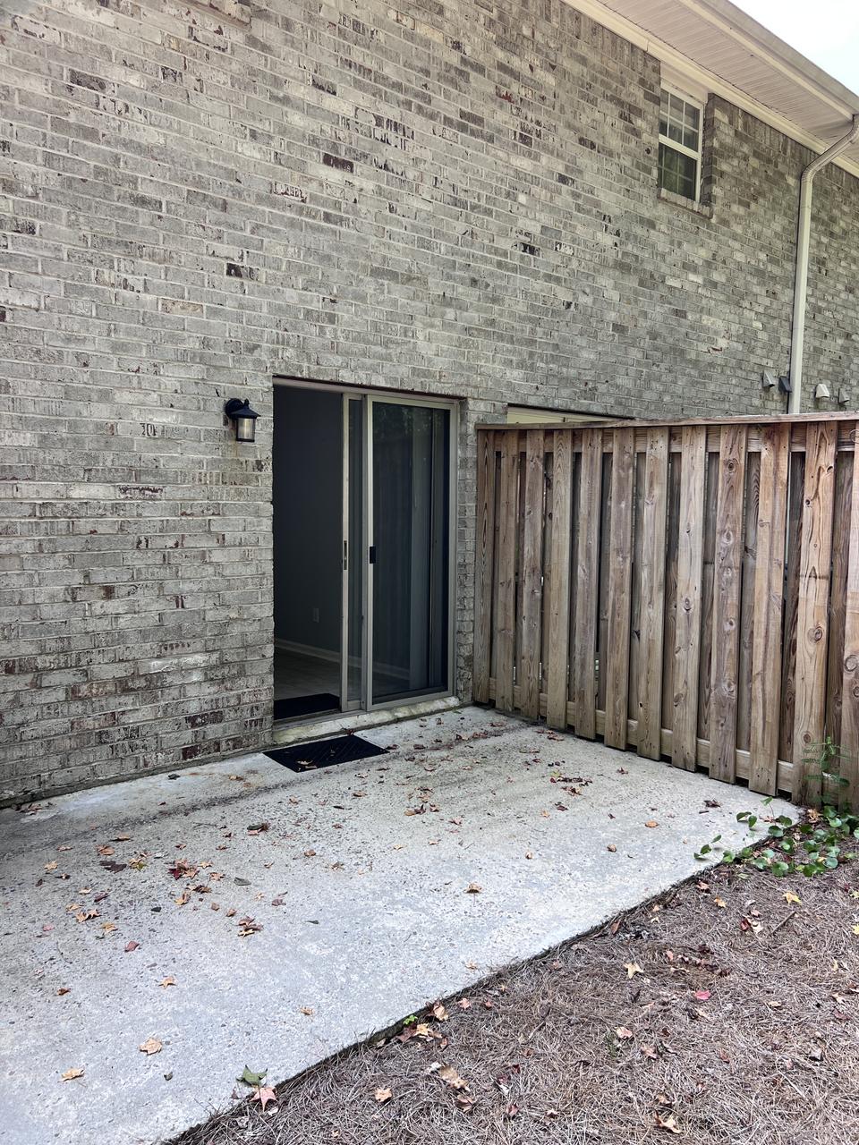 Profile photo 10 of 15