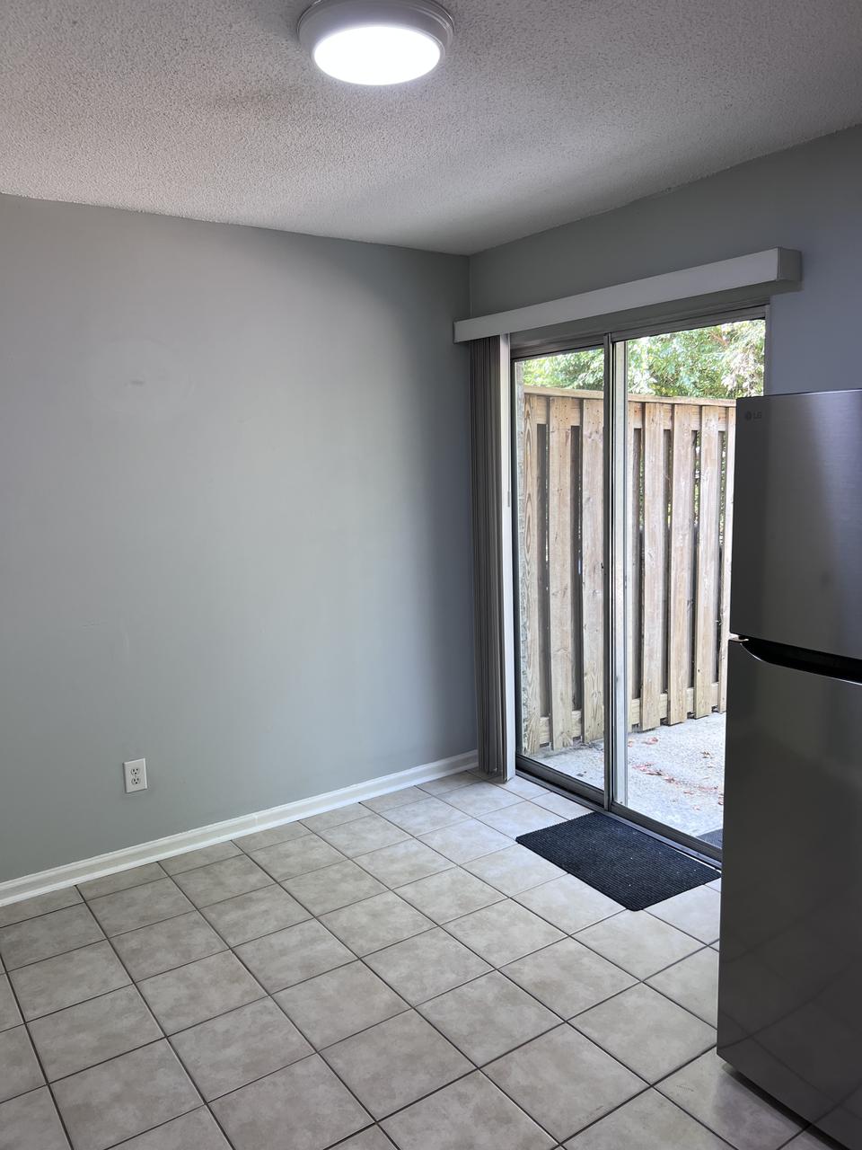 Profile photo 7 of 15