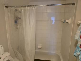 Room for rent in Jacksonville, FL $750, house