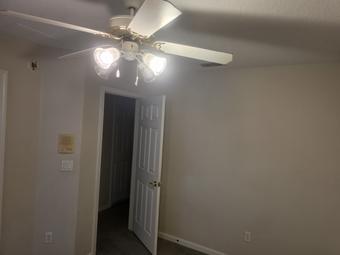 Room for rent in Jacksonville, FL $750, house