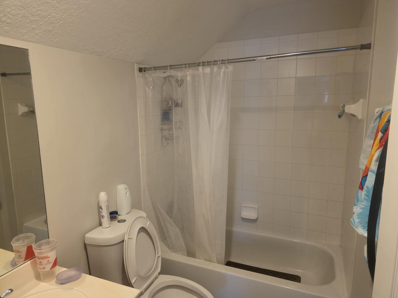 Profile photo 1 of 10