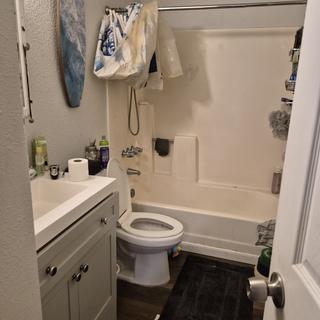 Room for rent in Redding, CA $700, apartment
