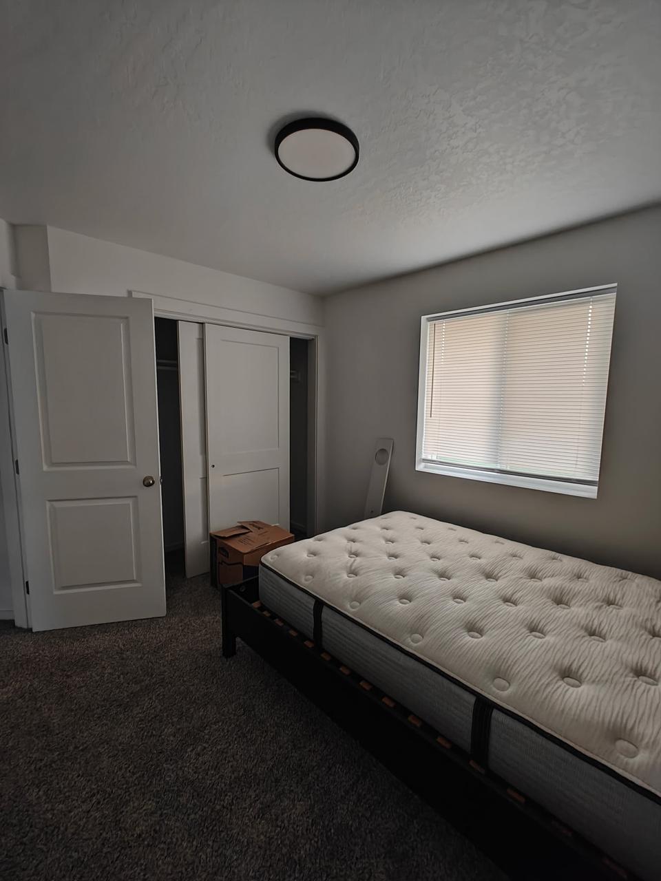 Profile photo 1 of 6