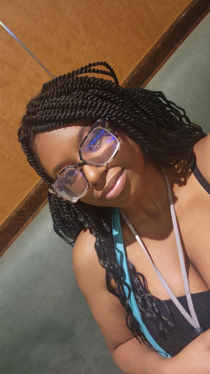 Profile photo 6 of 6