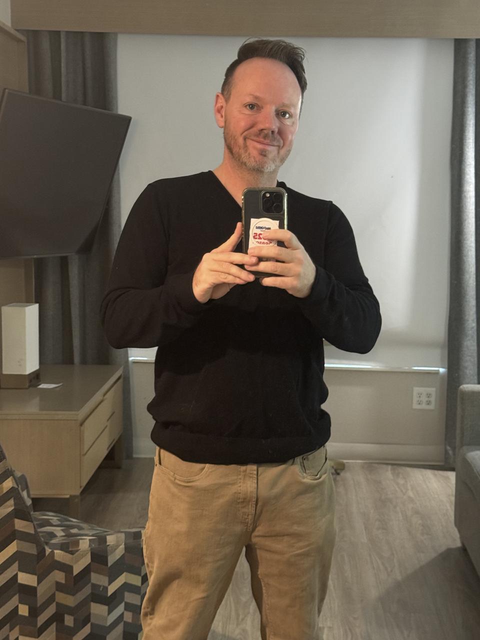 Profile photo 8 of 8