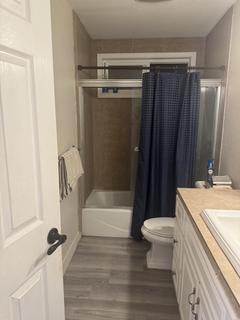 Room for rent in Honolulu HI $1300, house